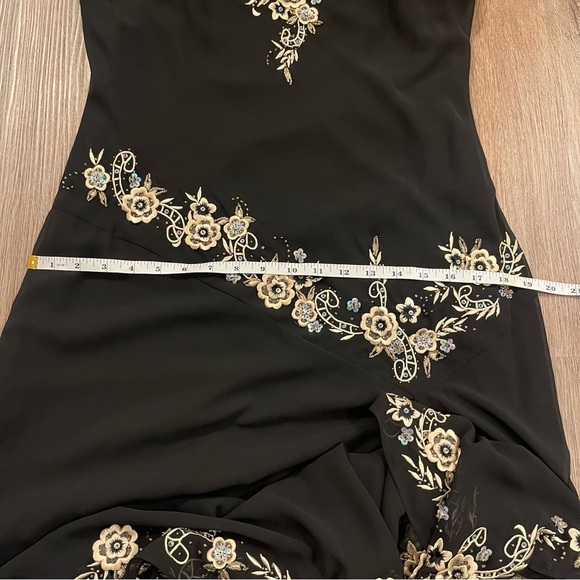 Vintage R&M Richards Black Floral Handkerchief Hem Dress 14P Y2K Fairy Flapper - Picture 8 of 11